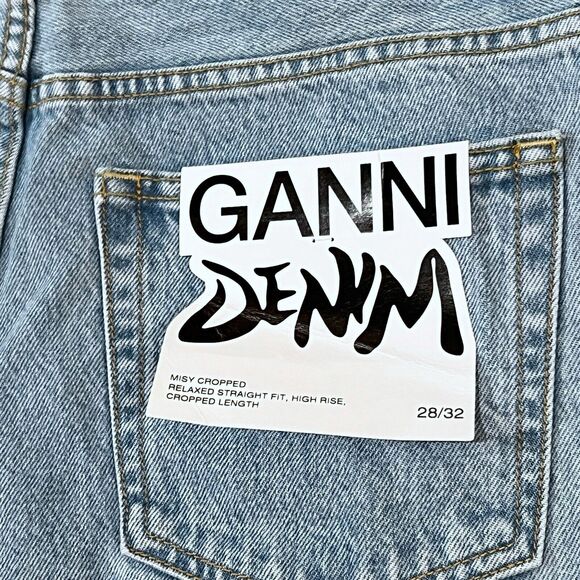 NWT GANNI Misy Cropped Relaxed Straight High Rise Jeans Size 28 Light Blue Stone - Picture 12 of 13